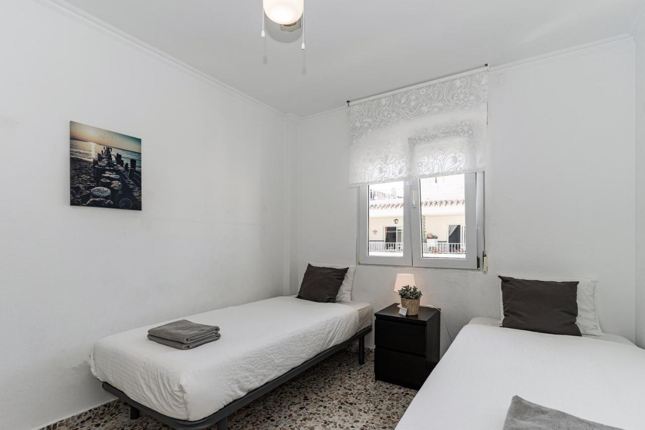 Andaluz Apartments - Algarrobo 内尔哈 外观 照片
