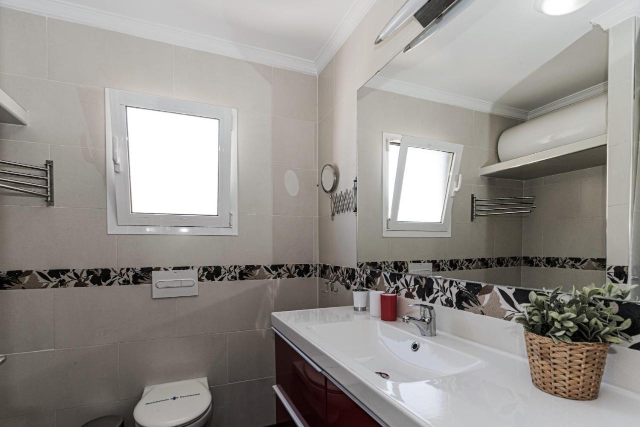 Andaluz Apartments - Algarrobo 内尔哈 外观 照片