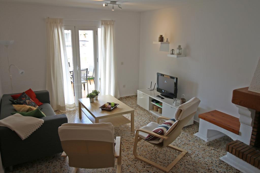 Andaluz Apartments - Algarrobo 内尔哈 外观 照片